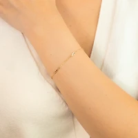 10K Yellow Gold Bracelet with Leaf Motif