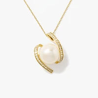 Pearl Necklace in 10K Yellow Gold