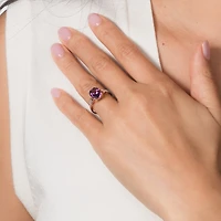 Oval Amethyst Ring 10K Yellow Gold