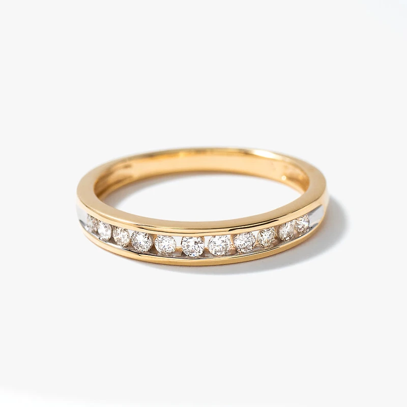 Channel Set Diamond Anniversary Ring 14K Yellow Gold (0.25 ct tw)