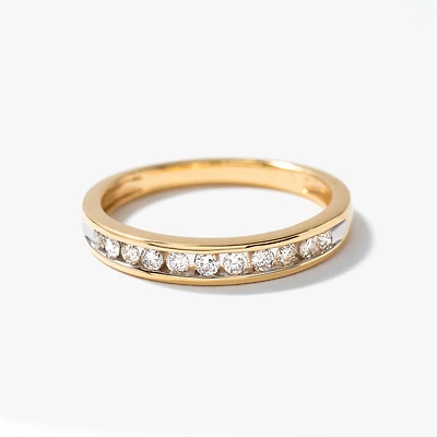 Channel Set Diamond Anniversary Ring 14K Yellow Gold (0.25 ct tw)