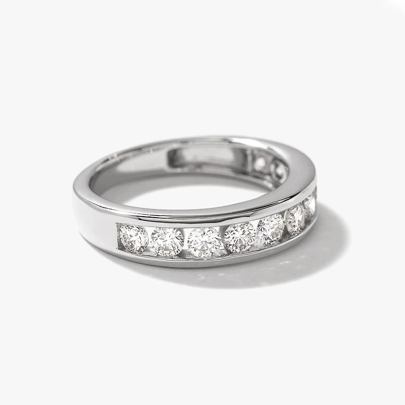 Channel Set Diamond Anniversary Ring 14K Gold ( ct tw