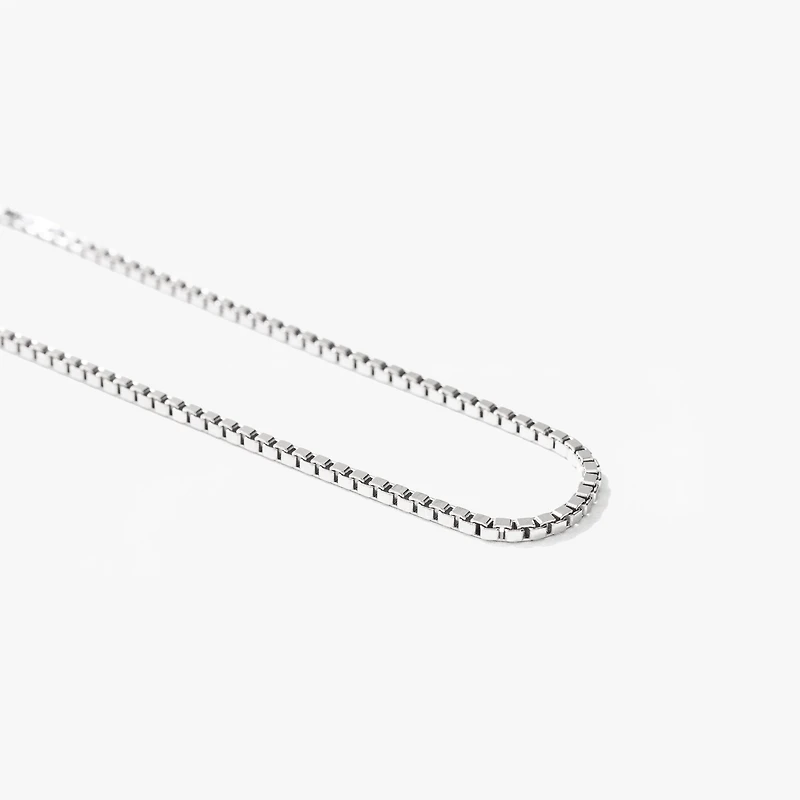 1.1mm Box Chain in 10K White Gold (22")