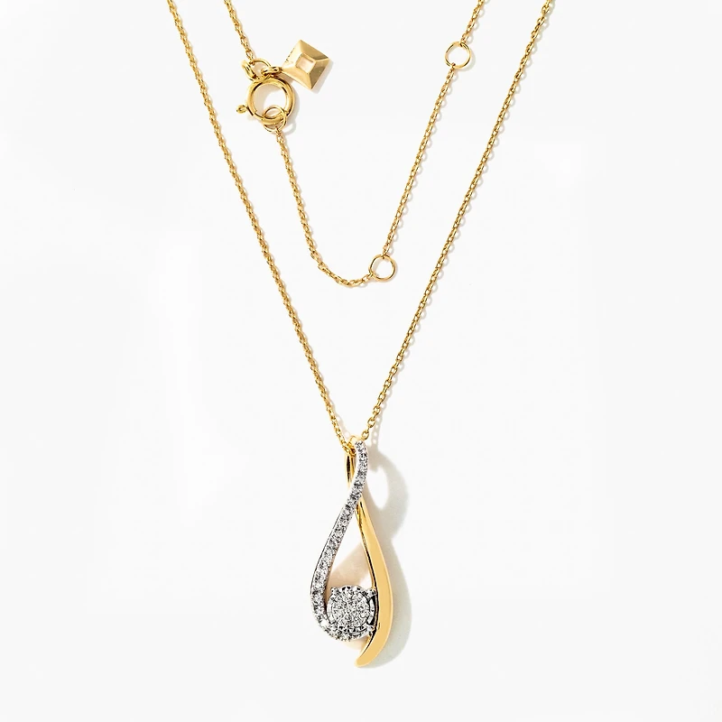 Diamond Cluster Necklace in 10K Yellow and White Gold (0.13 ct tw)