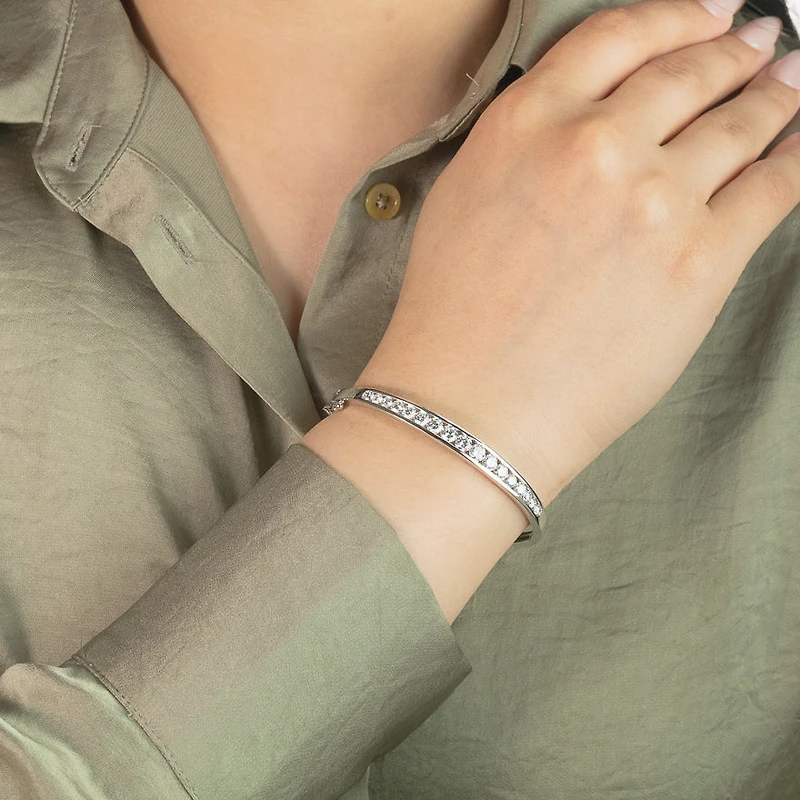 Lab Grown Diamond Bangle Bracelet In 14K White Gold (3.00 ct tw)