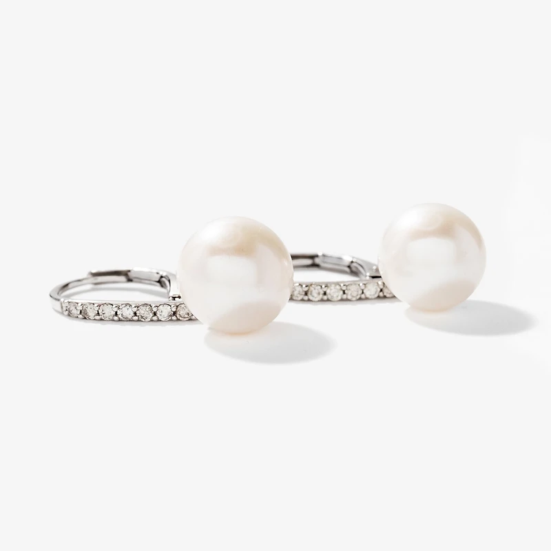 Pearl Earrings in 10K White Gold