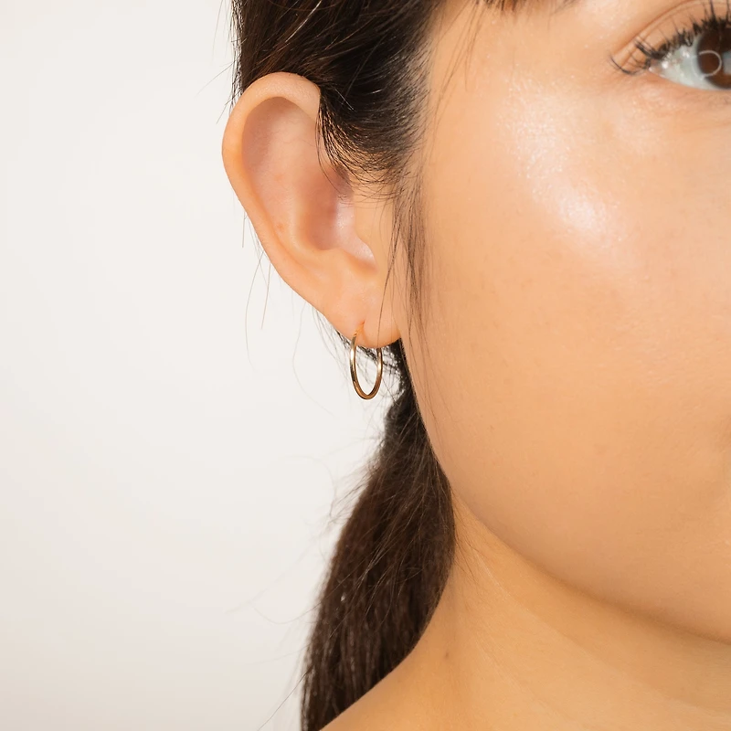 15.5x1mm Square Tube Flex Sleeper in 10K Yellow Gold