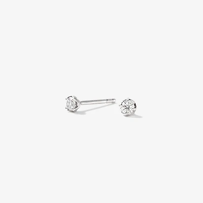 Diamond Stud in 10K White Gold (0.10 ct tw)