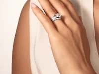 Diamond Cluster Ring 10K White Gold (0.90 ct tw)