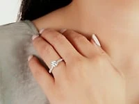 Lab Grown Round Cut Diamond Engagement Ring 14K White Gold (1.00ct