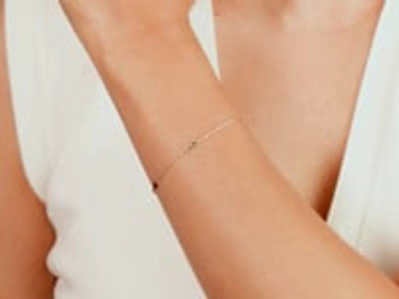 Cross Bracelet in 10K Yellow Gold