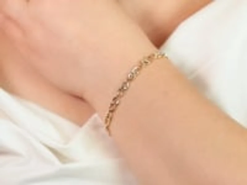 Ellipse Link Bracelet in 10K Yellow Gold