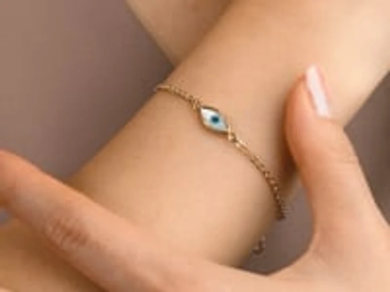 Evil Eye Bracelet in 10K Yellow Gold