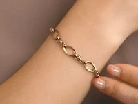 Oval Rolo Bracelet in 10K Yellow Gold