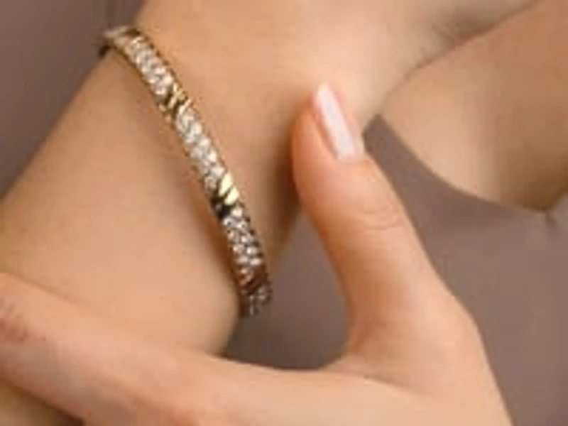 Diamond Bangle with Flexible Cuff in 10K Yellow Gold (2.00 ct tw)