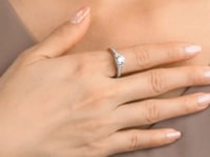 Diamond Engagement Ring 14K White Gold (1.32 ct tw)