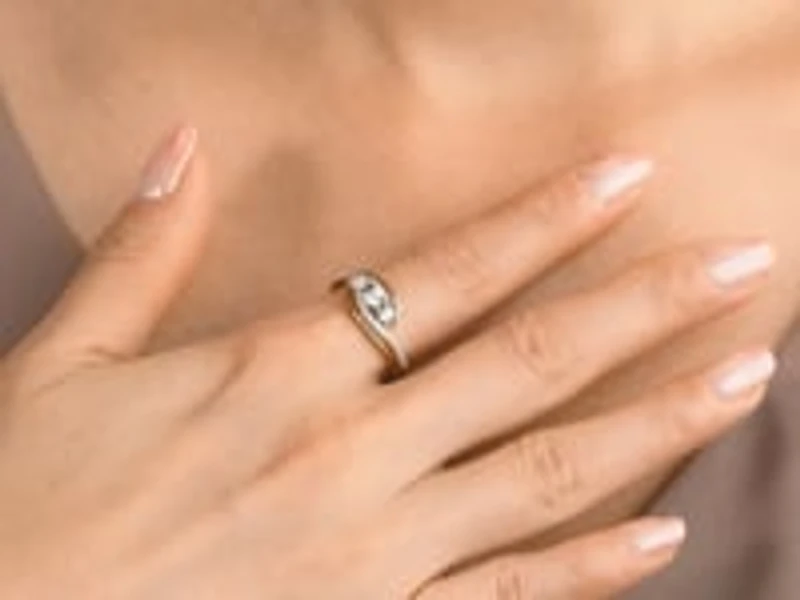 Diamond Cluster Ring 10K Yellow and White Gold (0.24 ct tw)