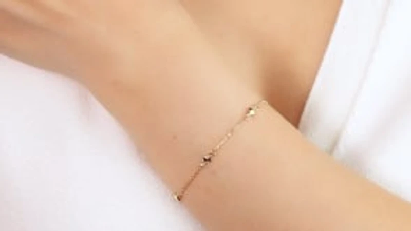 Diamond Shape Link Bracelet in 10K Yellow Gold
