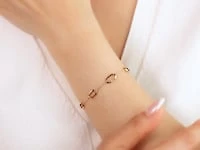 Oval Link Bracelet in 10K Yellow Gold