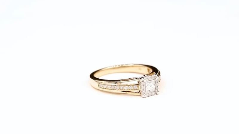 Princess Cut Diamond Engagement Ring 10K Yellow and White Gold (0.3