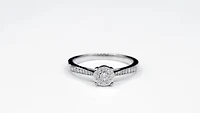 Diamond Cluster Ring 10K White Gold (0.15 ct tw)