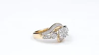 Diamond Cluster Ring 10K Yellow and White Gold (0.25 ct tw)