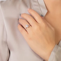 Oval Cut Diamond Engagement Ring 10K White Gold (0.50 ct tw)