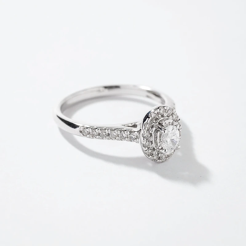 Oval Cut Diamond Engagement Ring 10K White Gold (0.50 ct tw)