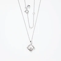 Diamond Cluster Necklace in 10K White Gold (0.20 ct tw)