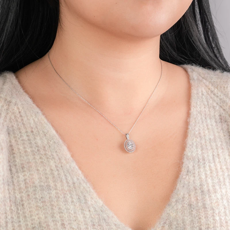 Diamond Cluster Pendant Necklace in 10K White and Rose Gold (0.50 ct t