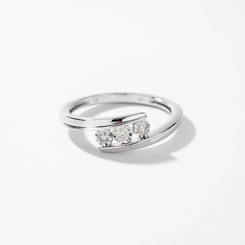 10K White Gold Three Stone Diamond Anniversary Band (0.10 ct tw)