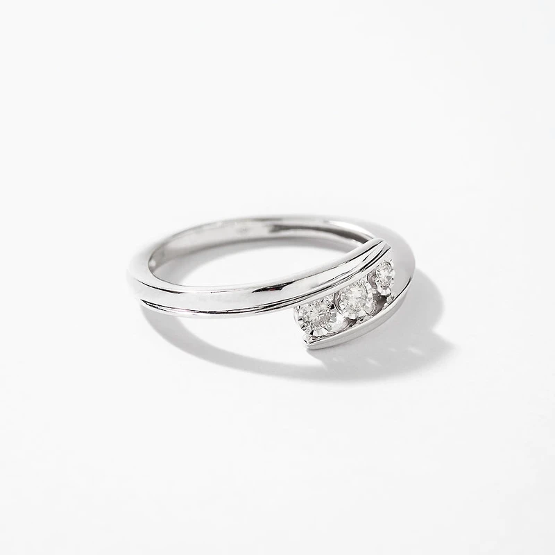 10K White Gold Three Stone Diamond Anniversary Band (0.10 ct tw)