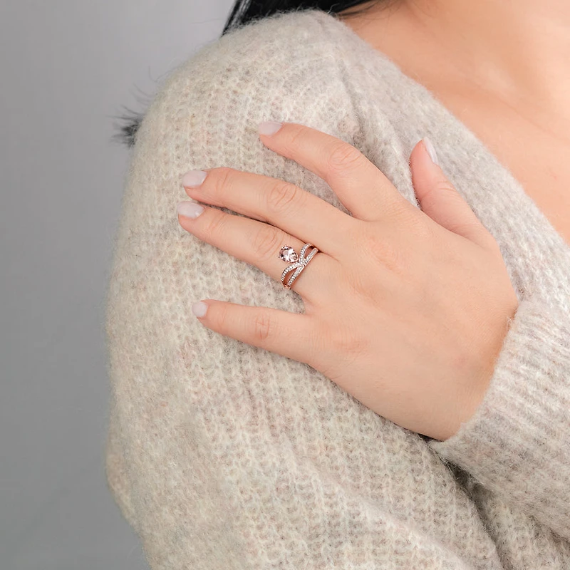 Pear-Shaped Morganite and Diamond Ring 14K Rose Gold
