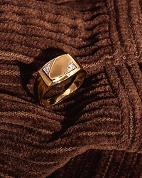 Men's Diamond Signet Ring 10K Yellow and White Gold (0.03ct tw)