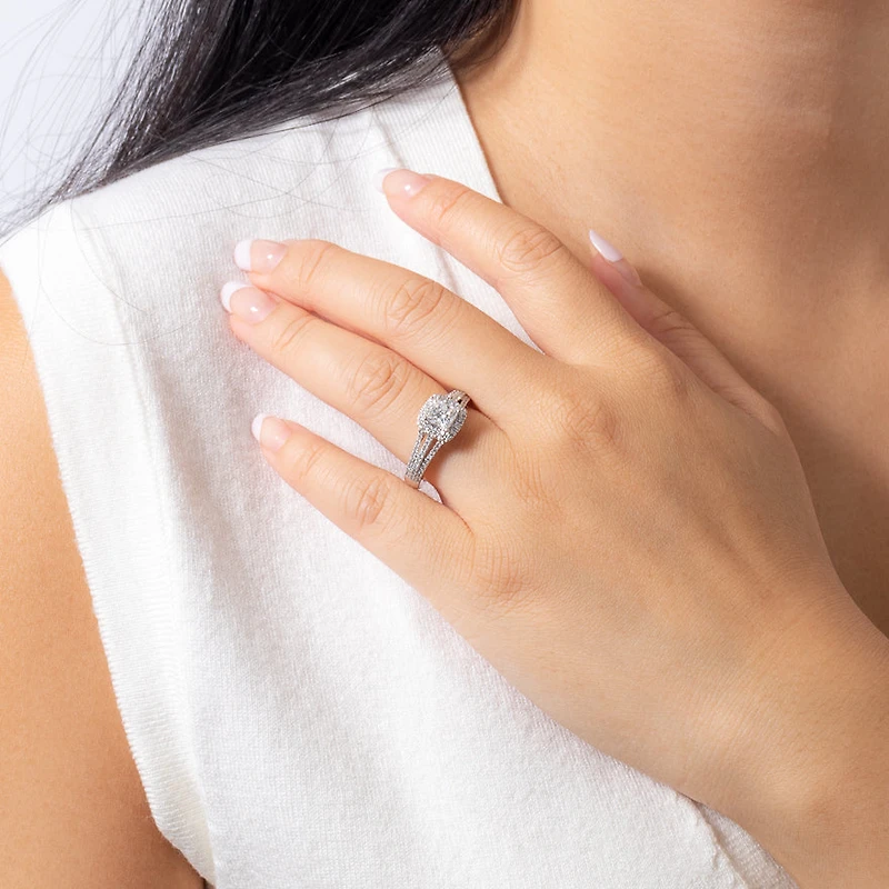 Princess Cut Diamond Engagement Ring 18K White Gold (1.47 ct tw)