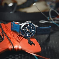 Khaki Navy Scuba Auto Syroco Special Edition