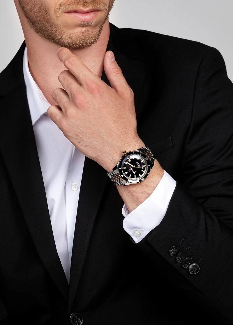 Captain Cook Automatic - R32138153