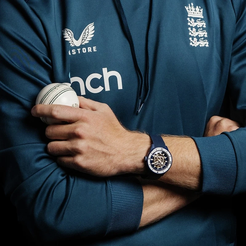 Captain Cook High-Tech Ceramic X England Cricket Limited Edition - R32153208