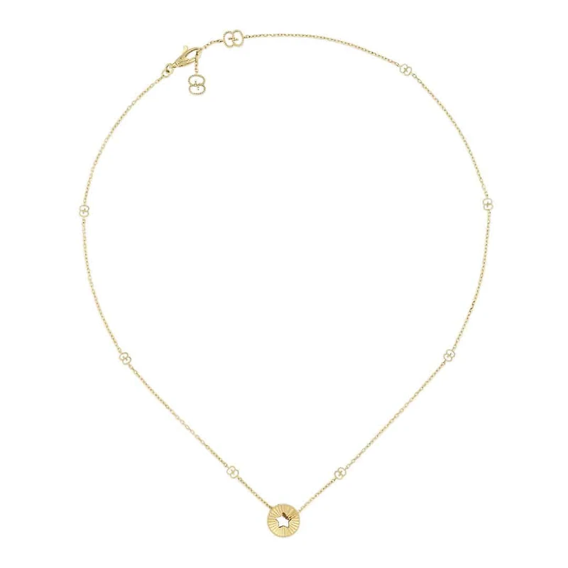 Icon Star Pendant Necklace in 18kt Yellow Gold