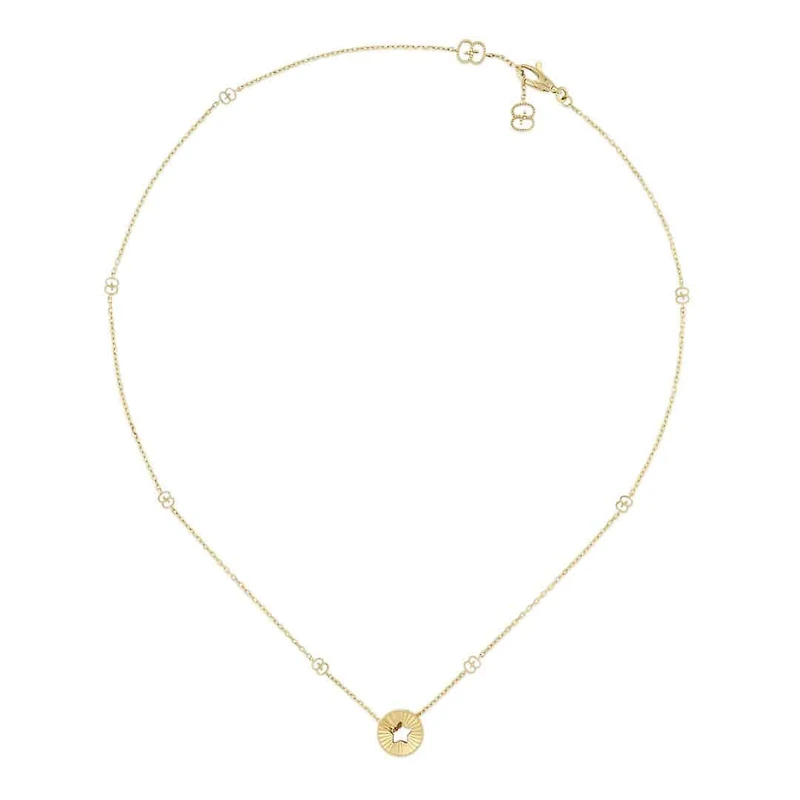 Icon Star Pendant Necklace in 18kt Yellow Gold