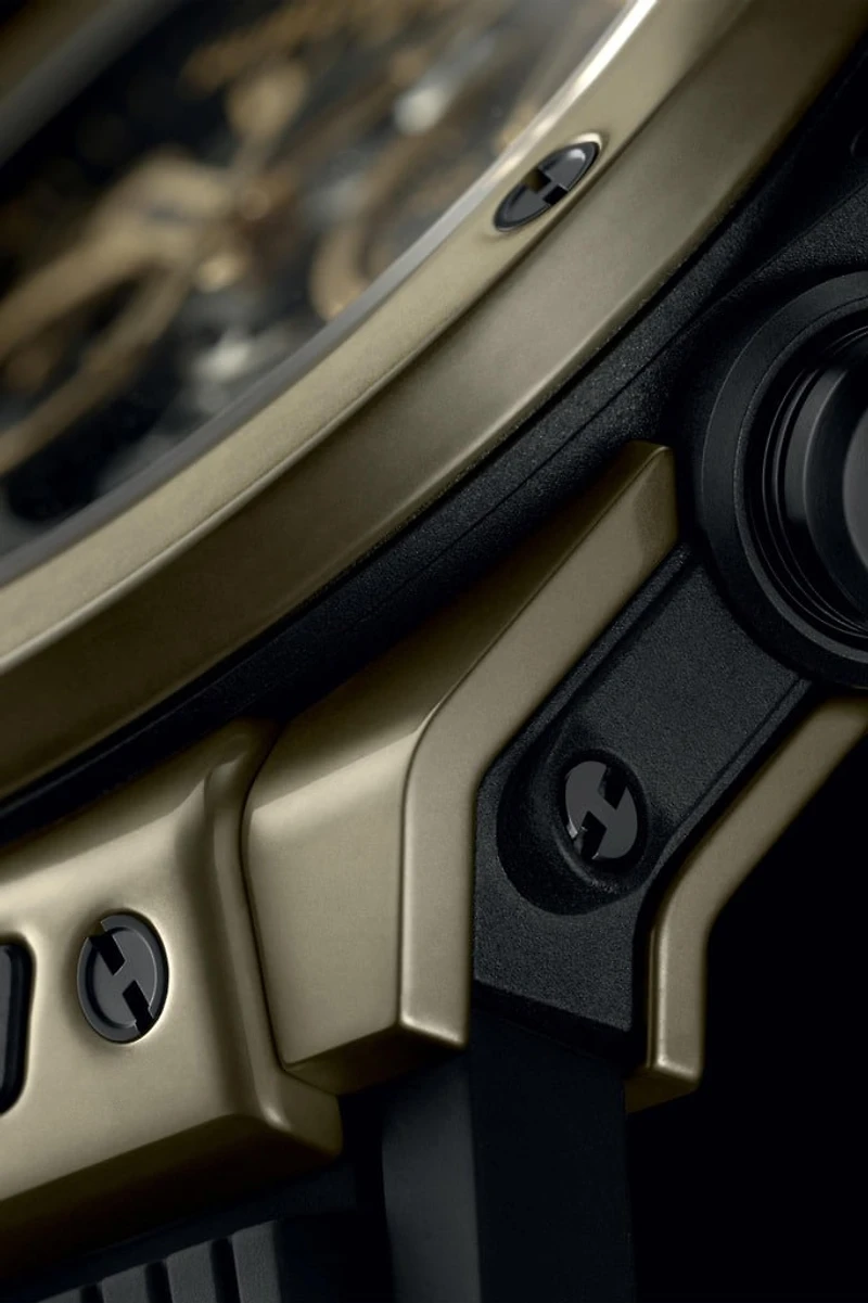 Big Bang Unico Full Magic Gold 44 mm