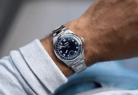 Big Crown Pointer Date Calibre 403