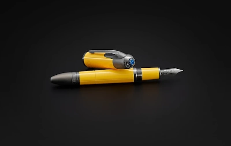 Great Characters Enzo Ferrari Special Edition Giallo Modena Fountain Pen