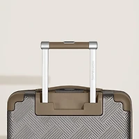 MY4810 Extreme 3.0 cabin