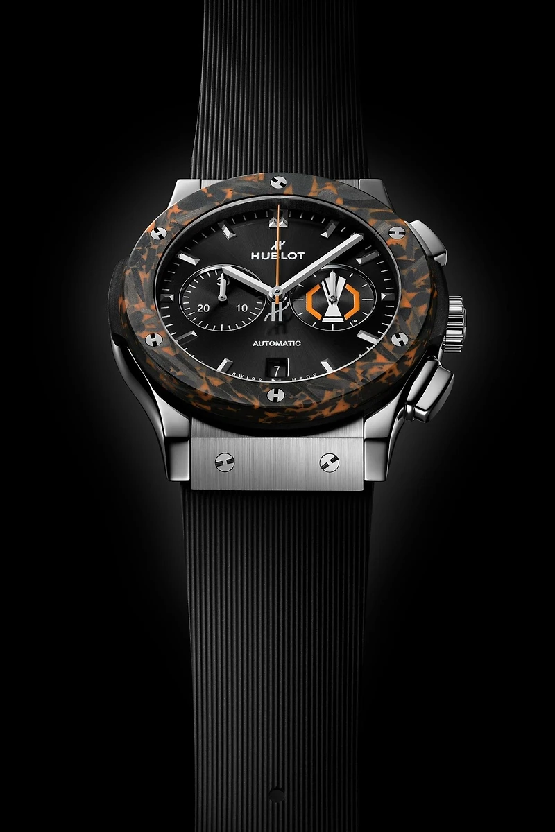 Classic Fusion Chronograph UEFA Europa League Titanium Carbon