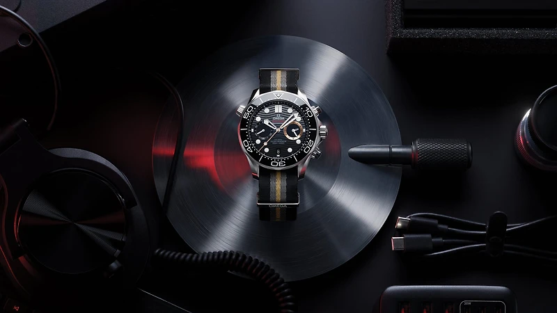 Seamaster Diver 300M 007 First Light 44 mm