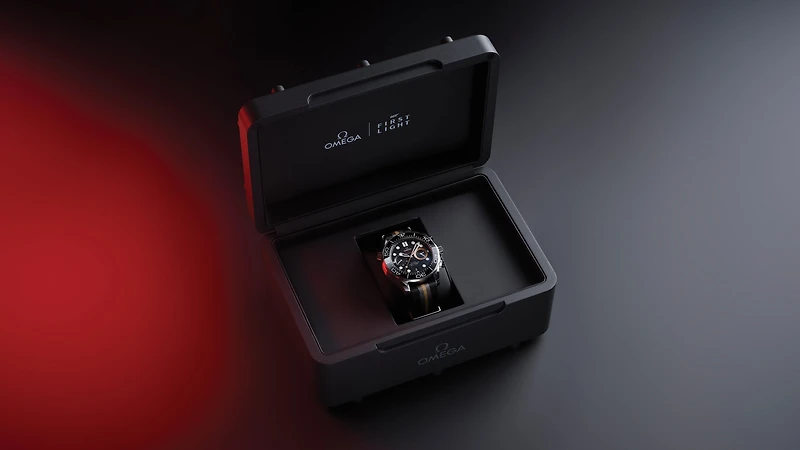 Seamaster Diver 300M 007 First Light 44 mm