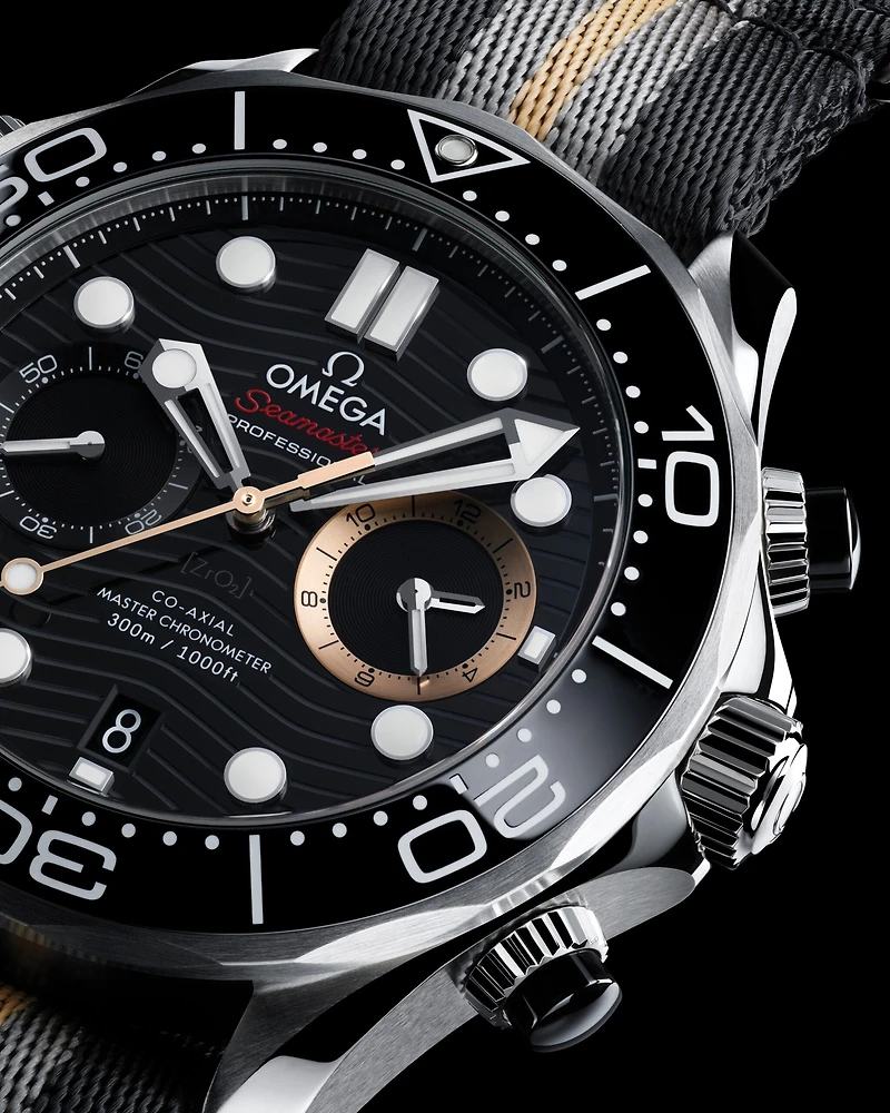 Seamaster Diver 300M 007 First Light 44 mm