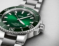 Aquis Date Calibre 400