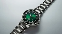 Aquis Date Calibre 400